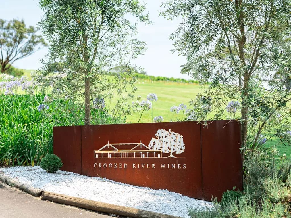 Crooked River Estate